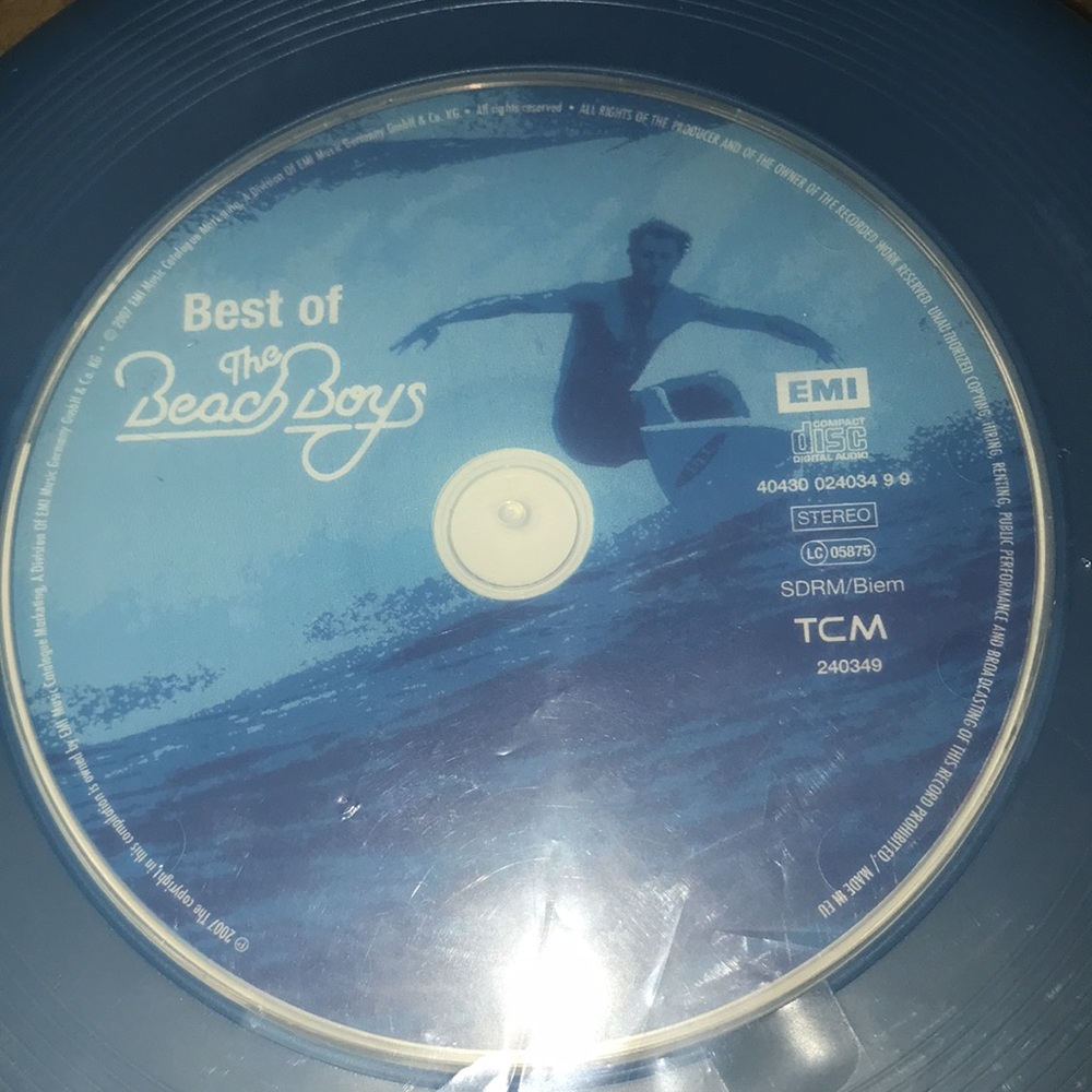 TCHIBO GERMAN ISSUED BEACH BOYS CD/FRISBEE - Picture 2 of 7